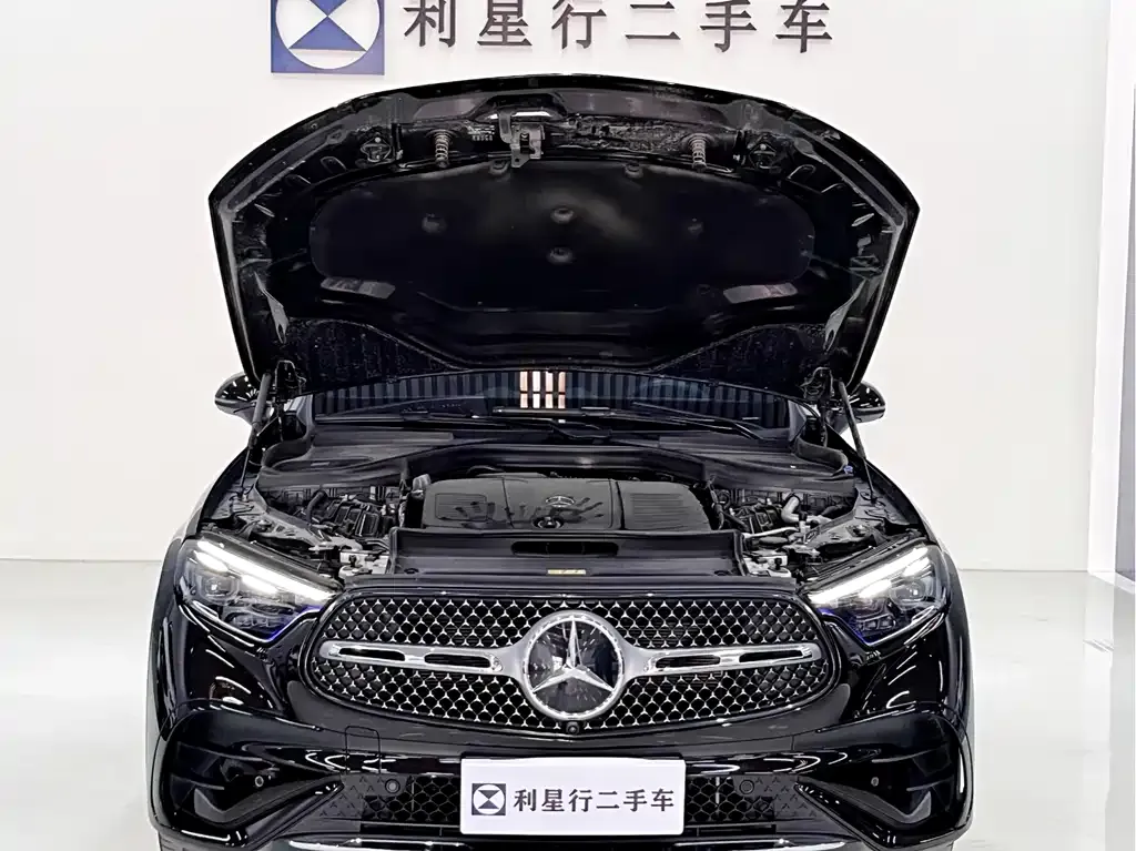 Mercedes-Benz GLC — фото 9