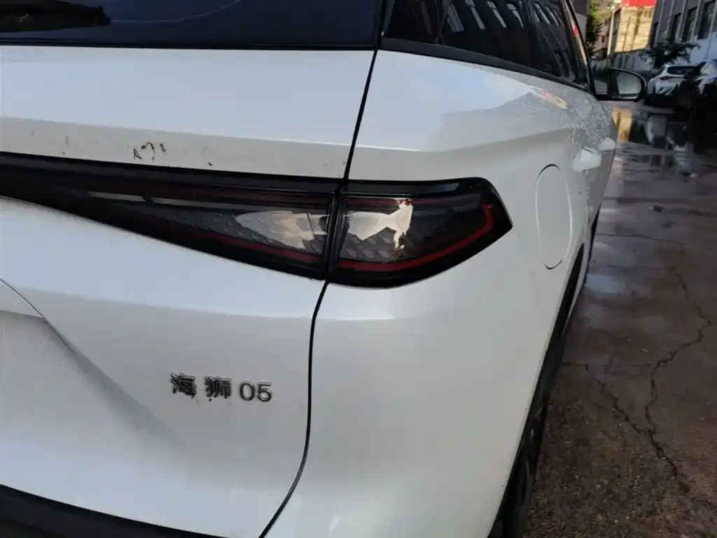 BYD Seal 05 DM-i — фото 3