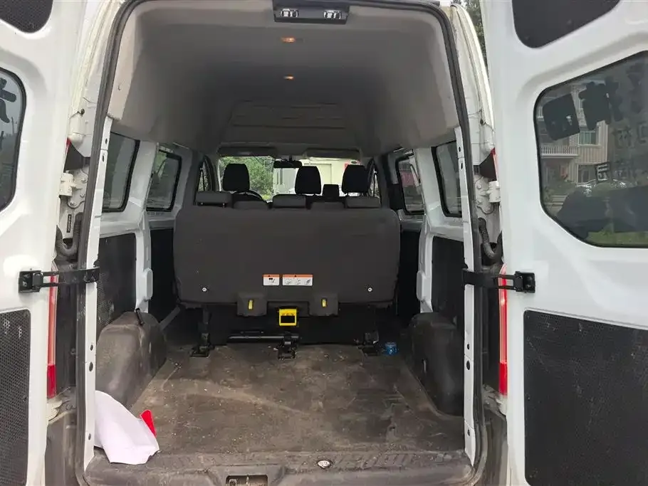 Ford Transit 2022 из CN, фото 9