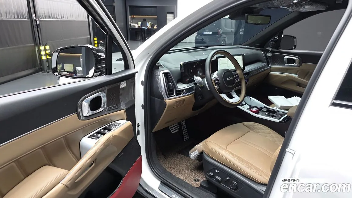 Kia Sorento — фото 10