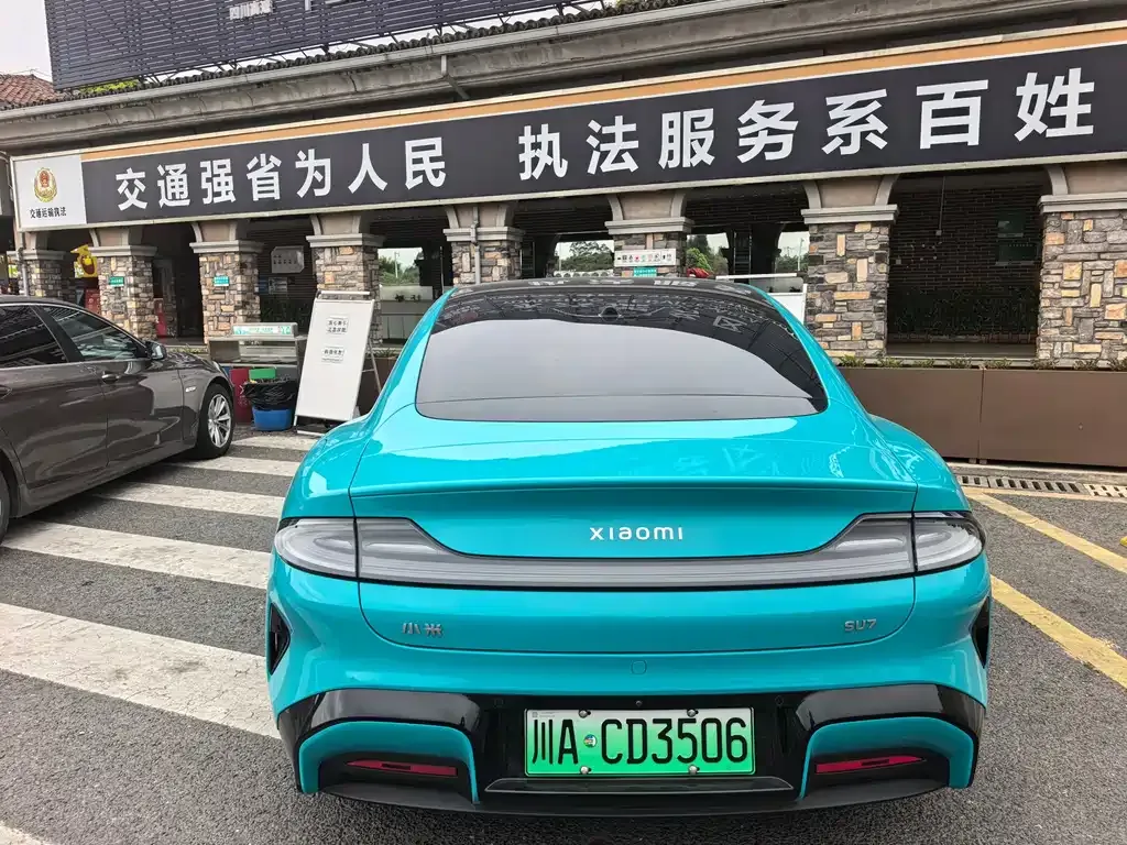 Xiaomi SU7 2025 из CN, фото 5