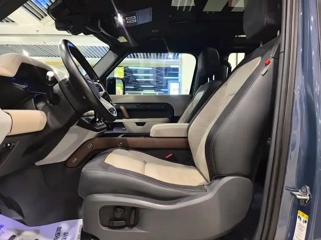 Land Rover Defender 2022 из CN, фото 3