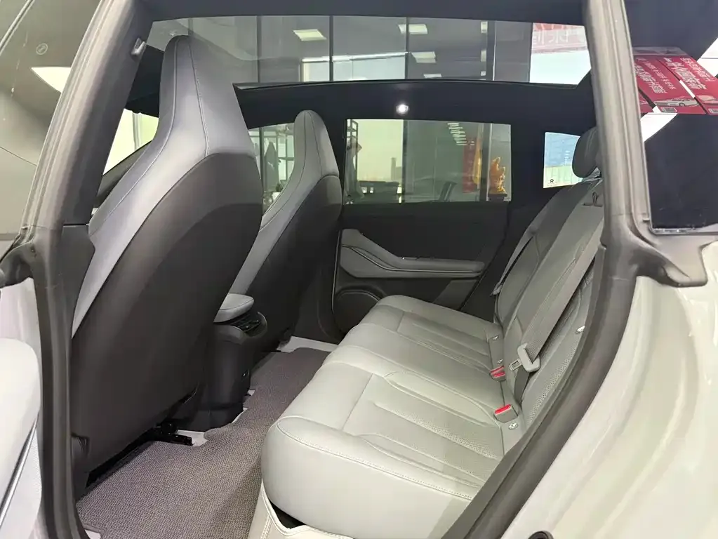 NIO ET5T 2025 из CN, фото 10