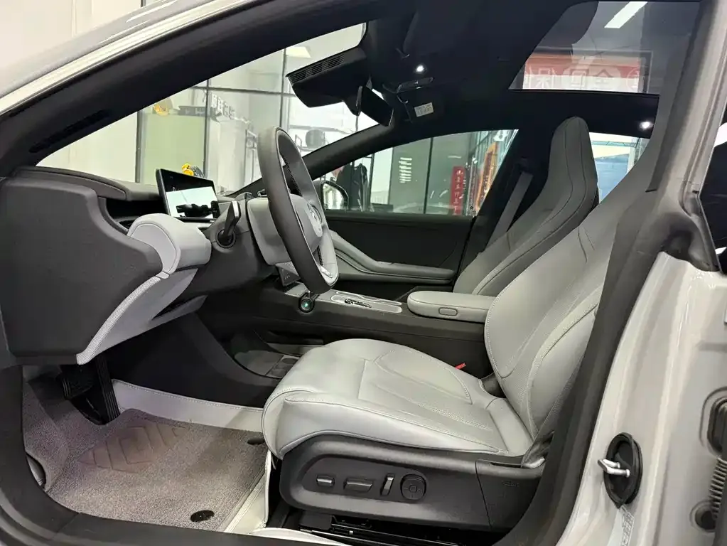 NIO ET5T 2025 из CN, фото 5
