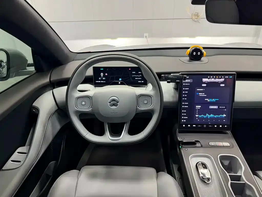 NIO ET5T 2025 из CN, фото 6