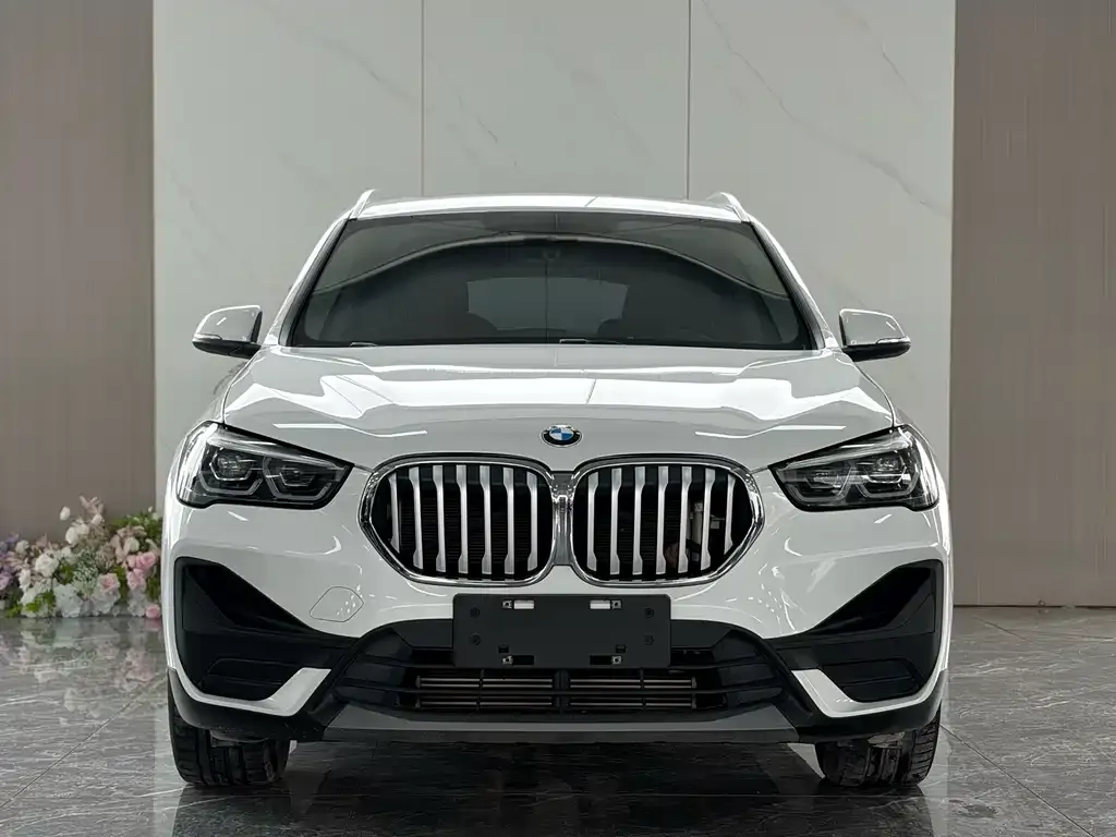BMW X1 — фото 6
