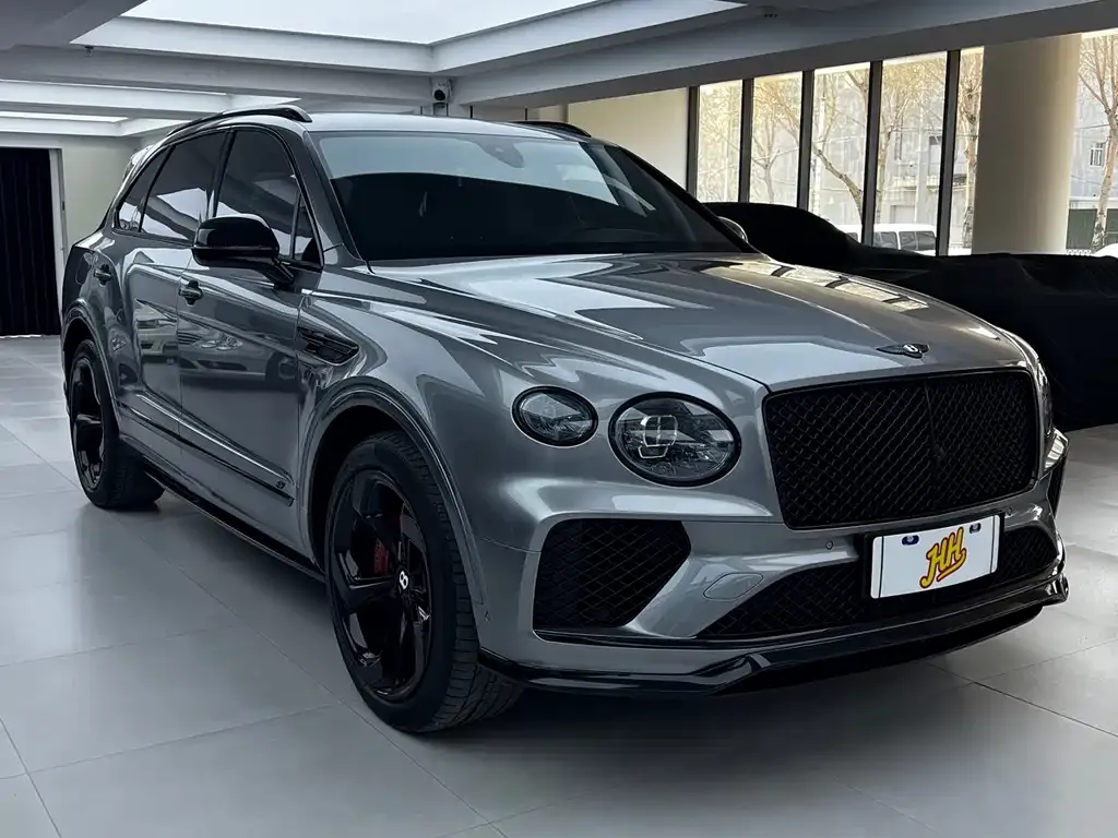 Bentley Bentayga — фото 9