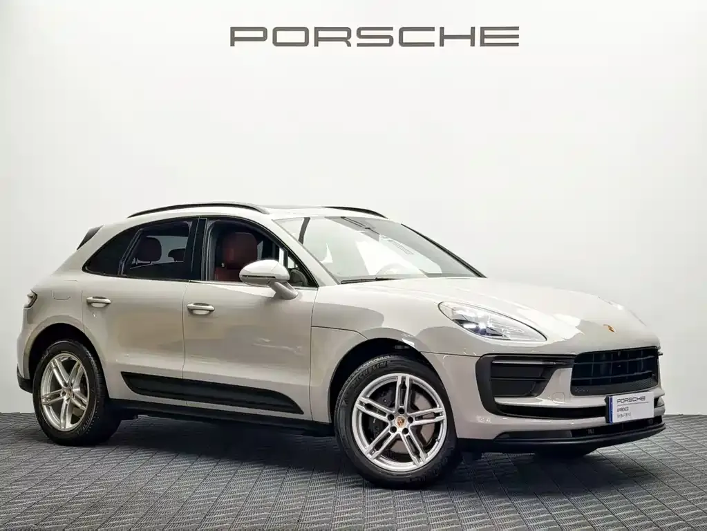 Porsche Macan — фото 1