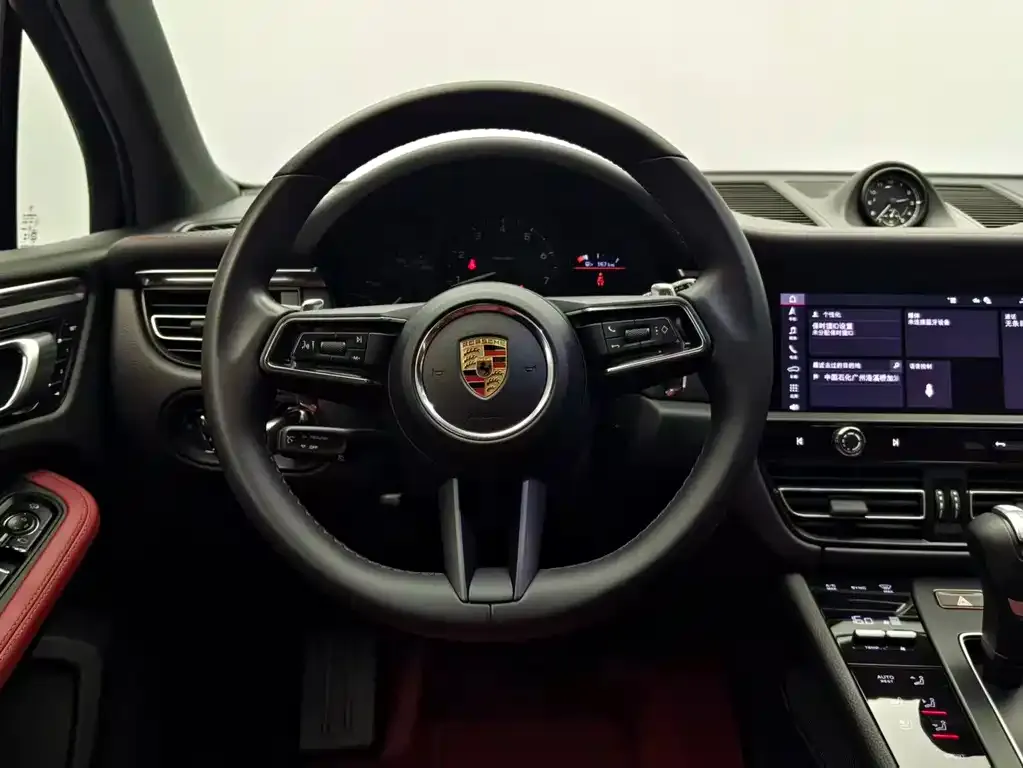 Porsche Macan — фото 4