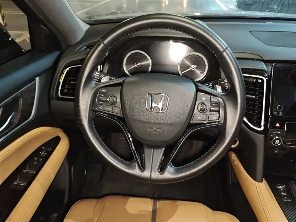 Honda UR-V — фото 9