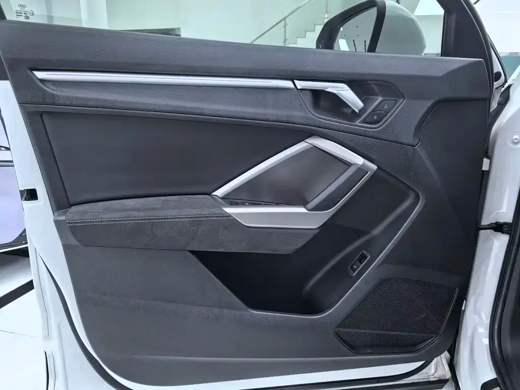 Audi Q3 2022 из CN, фото 2
