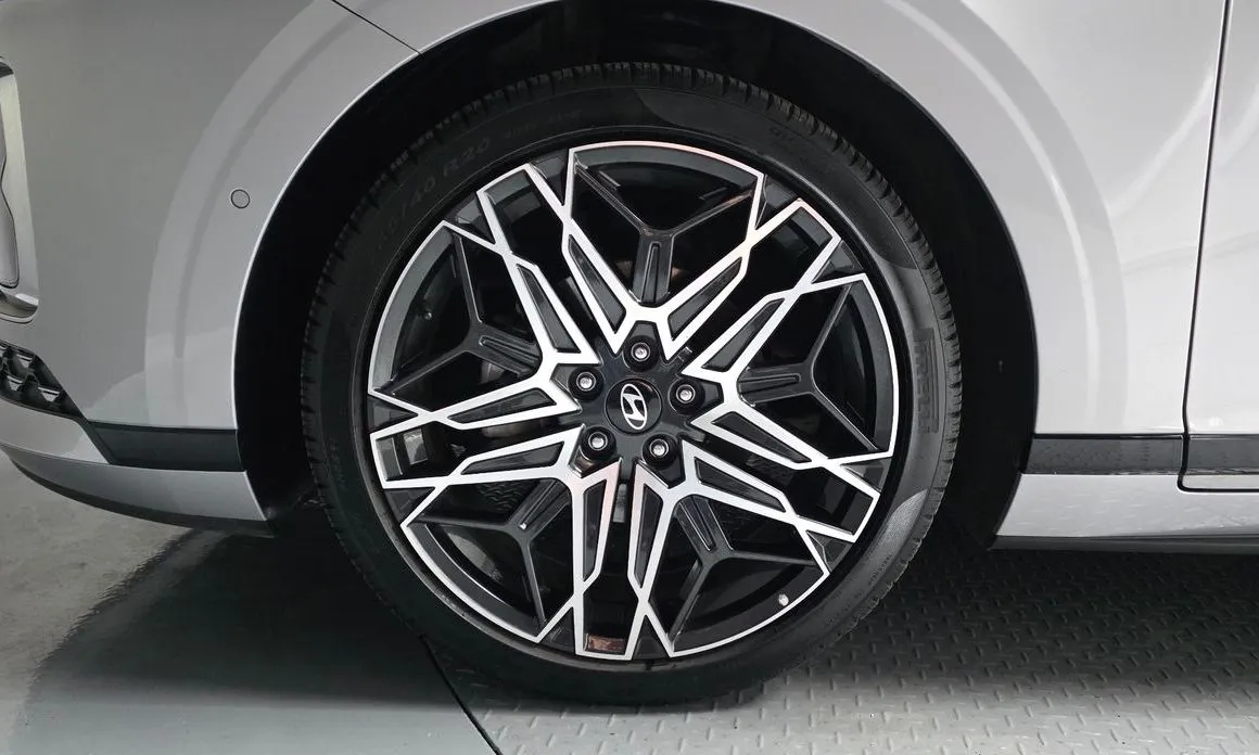 Hyundai Grandeur 2023 из KR, фото 4