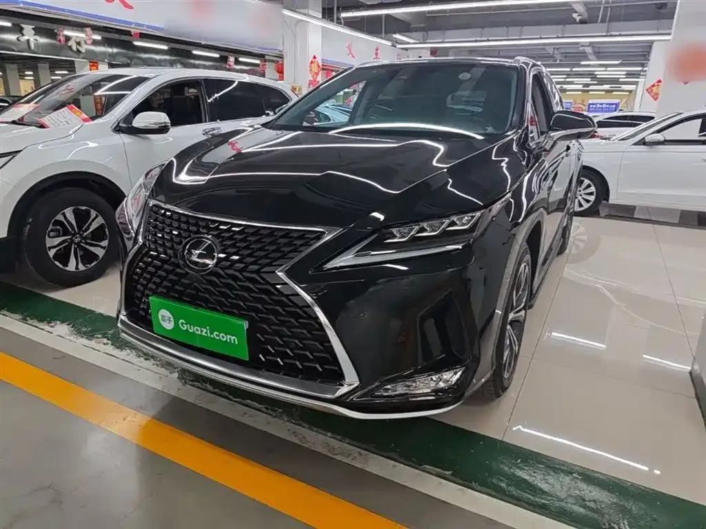 Lexus RX — фото 10