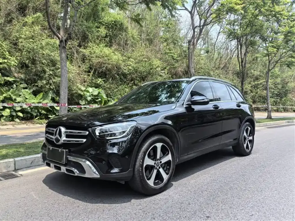 Mercedes-Benz GLC — фото 1