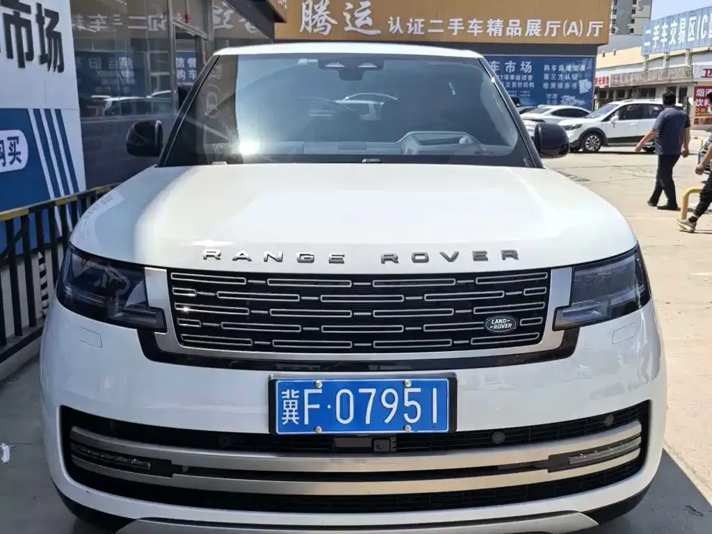 Land Rover Range Rover — фото 1
