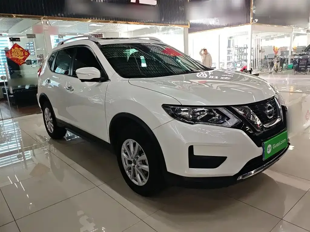 Nissan X-Trail — фото 6