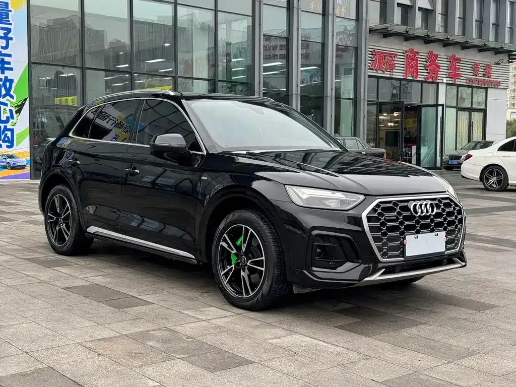 Audi Q5L 2022 из CN, фото 8