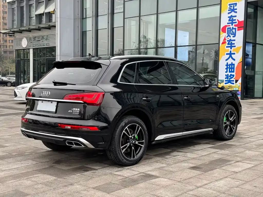 Audi Q5L 2022 из CN, фото 10
