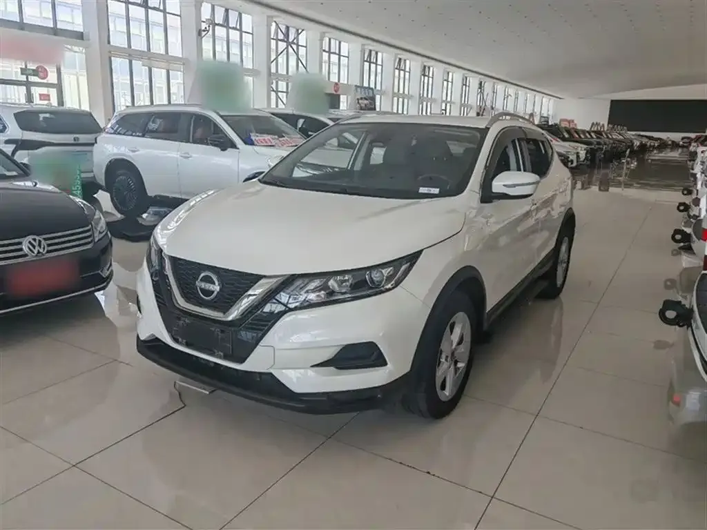 Nissan Qashqai — фото 6