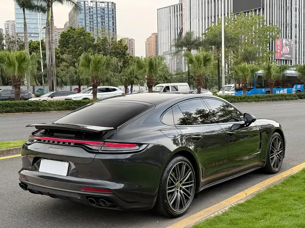 Porsche Panamera — фото 10
