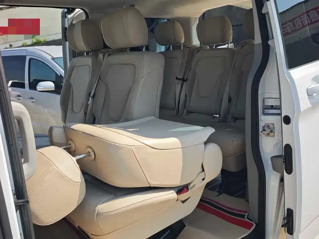 Ford Transit 2023 из CN, фото 9