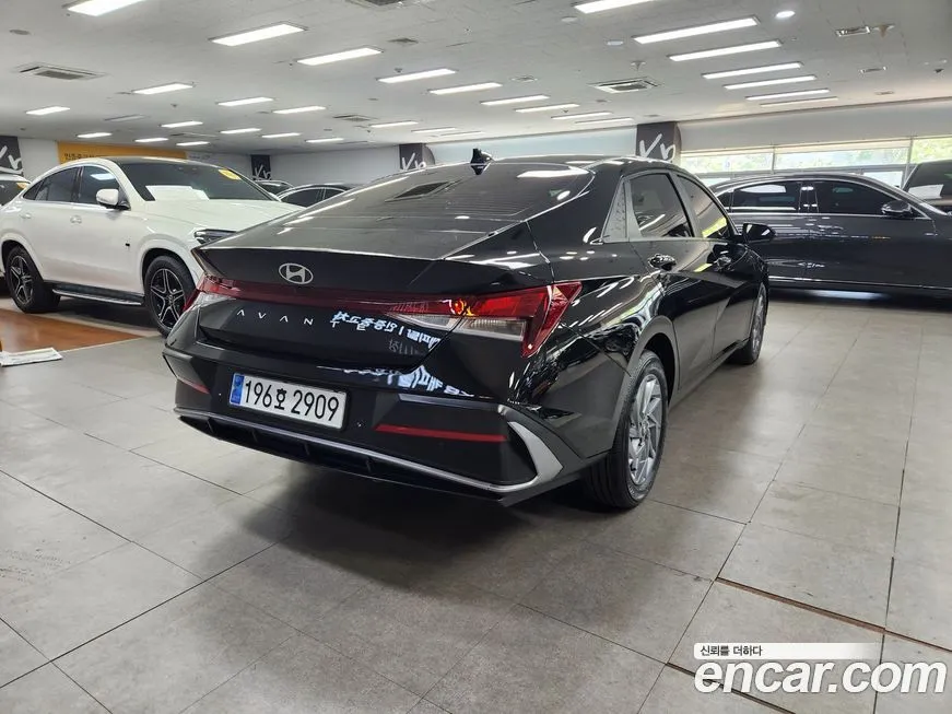 Hyundai AVANTE — фото 9