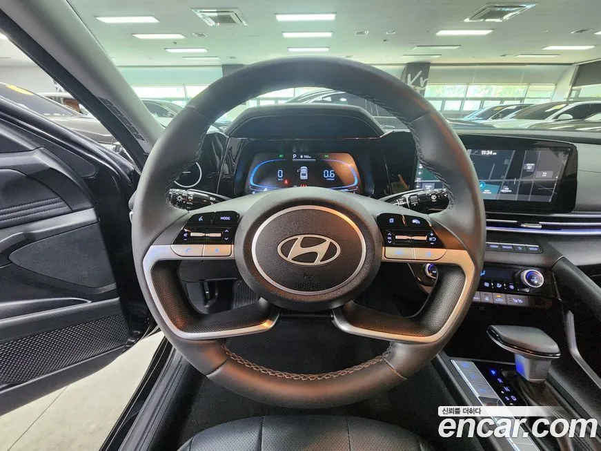 Hyundai AVANTE — фото 10