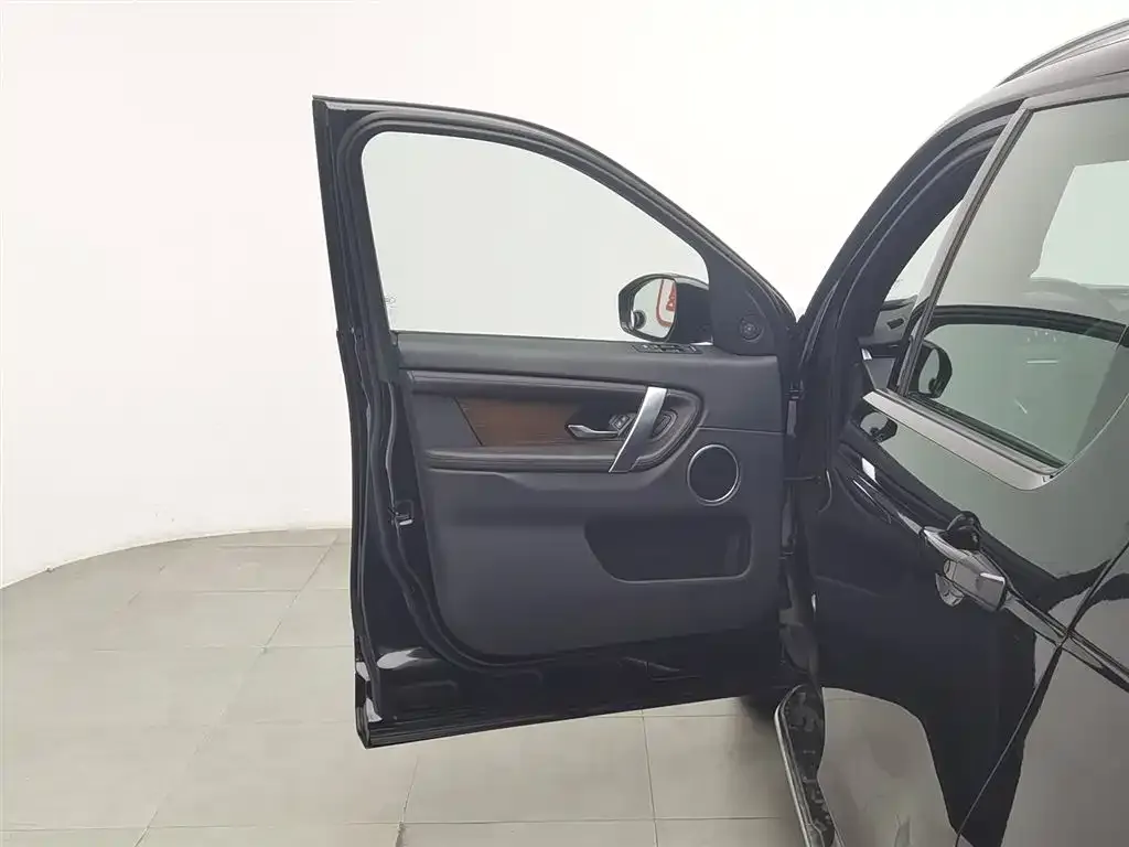 Land Rover Discovery Sport 2023 из CN, фото 6