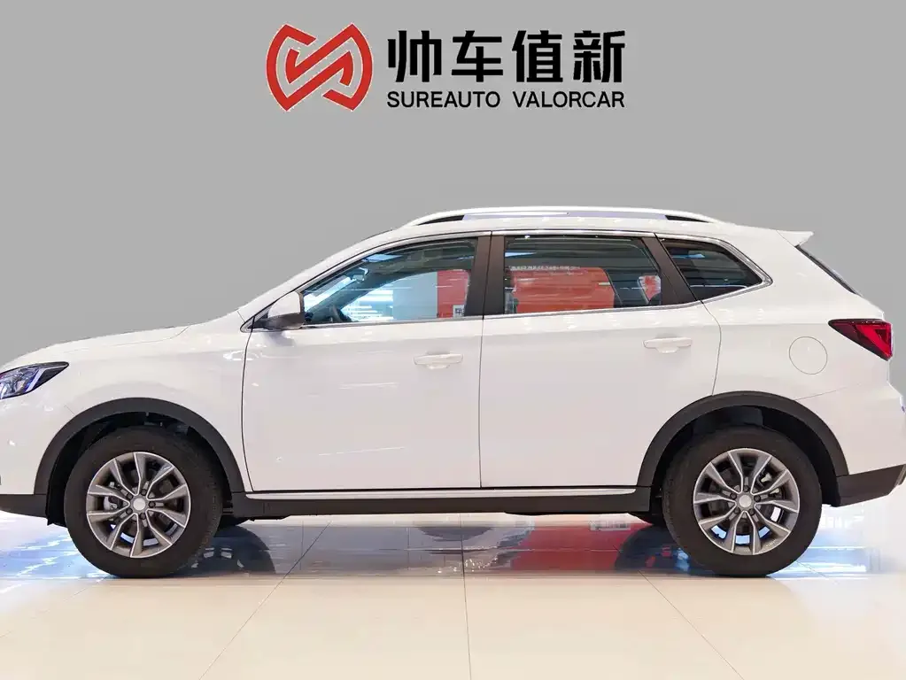 Roewe RX5 2025 из CN, фото 6