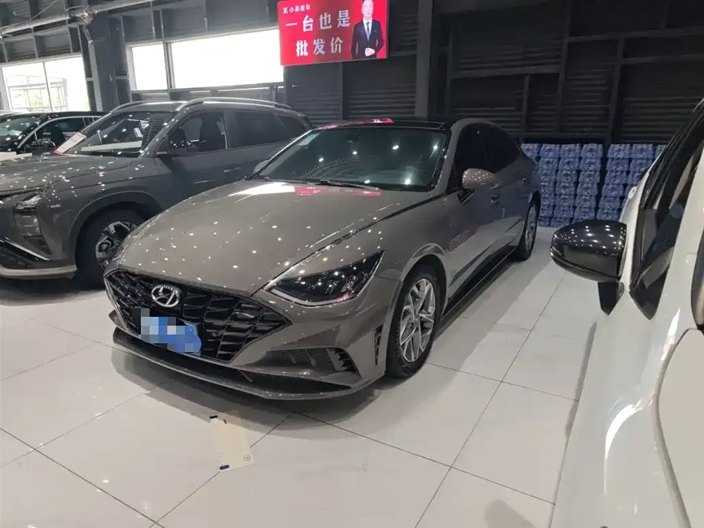 Hyundai Sonata 2022 из CN, фото 1