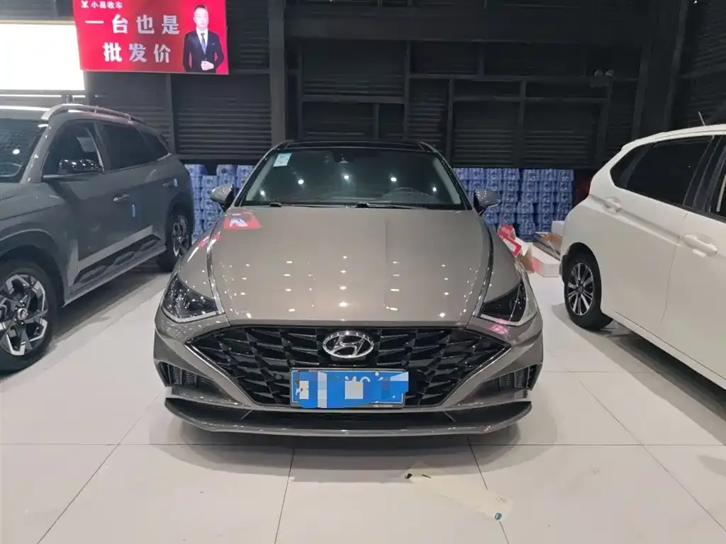 Hyundai Sonata 2022 из CN, фото 4