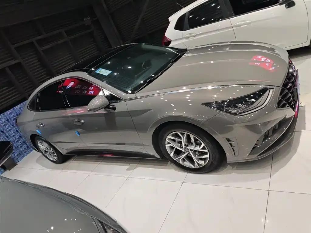 Hyundai Sonata 2022 из CN, фото 2