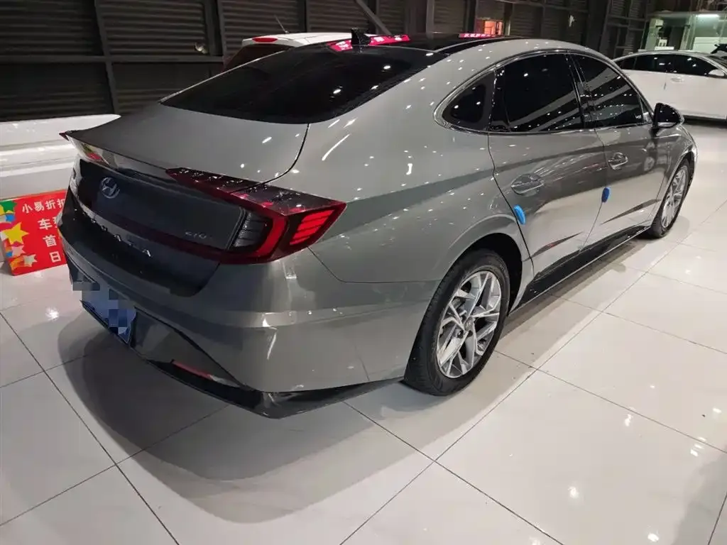 Hyundai Sonata 2022 из CN, фото 8