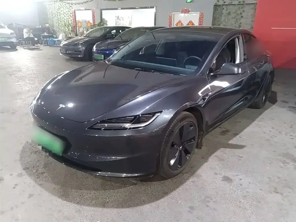 Tesla Model 3 — фото 6