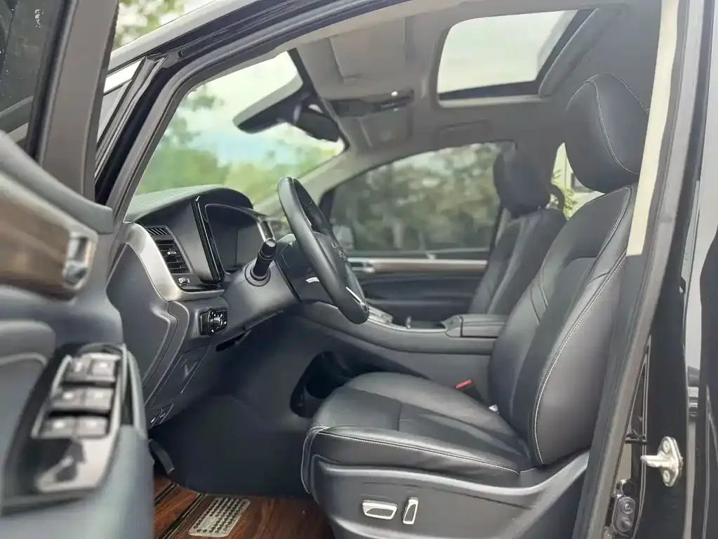 GAC Motor Trumpchi M8 — фото 10