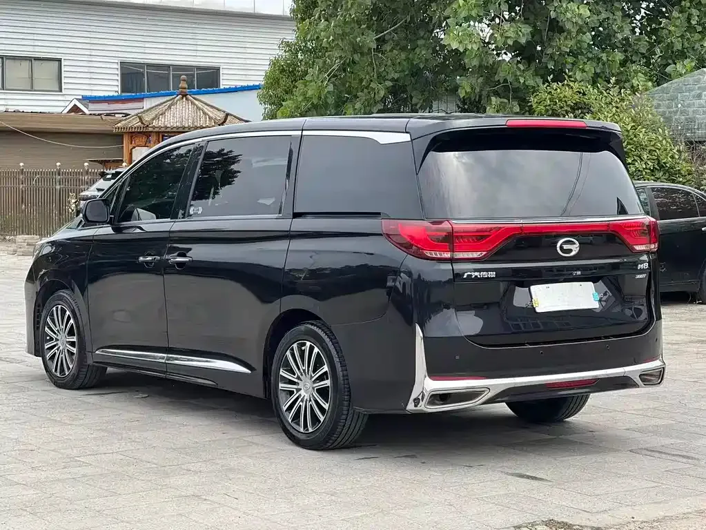 GAC Motor Trumpchi M8 — фото 9