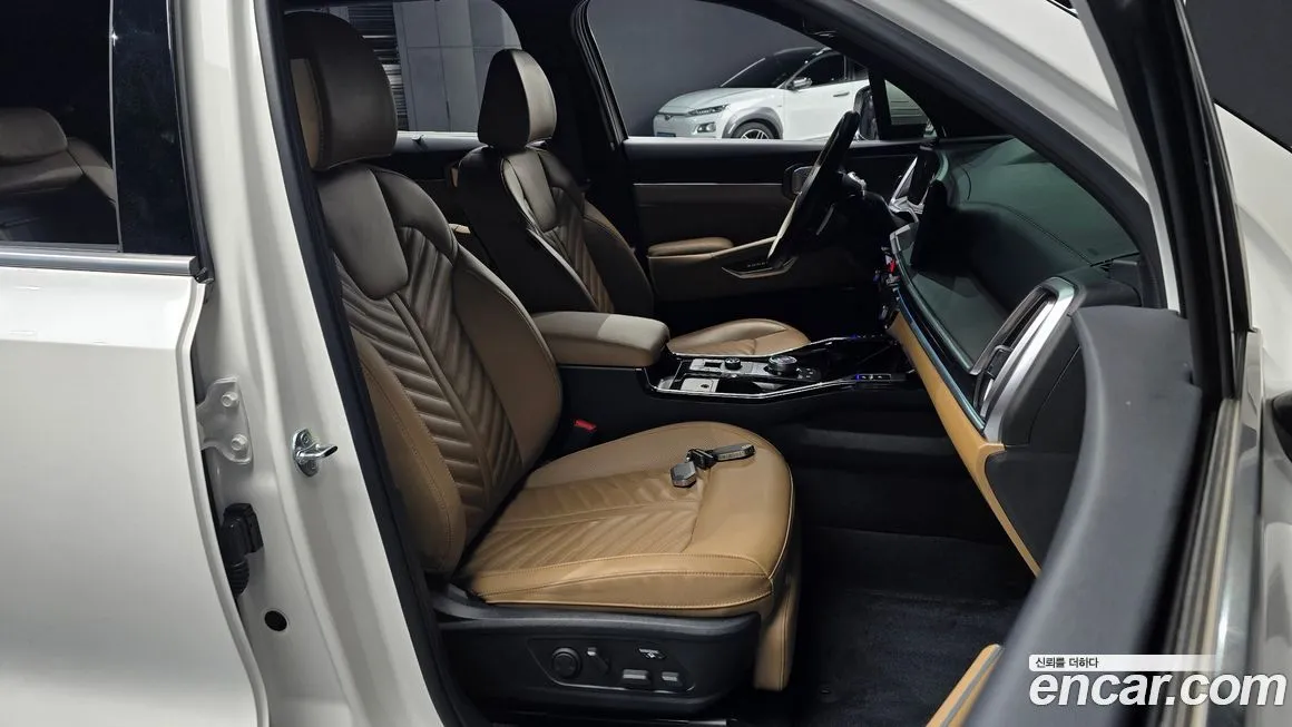 Kia Sorento — фото 5
