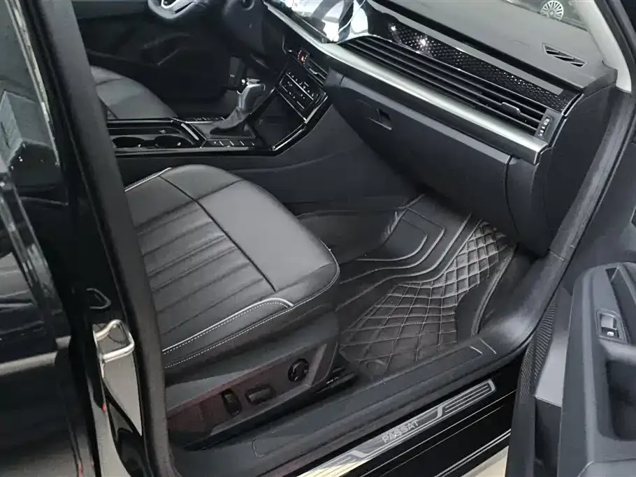 Volkswagen Passat — фото 5