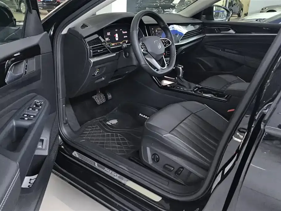 Volkswagen Passat — фото 7