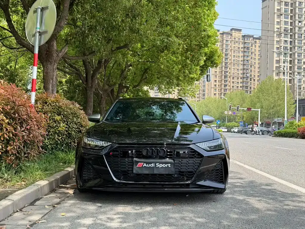 Audi RS 6 2021 из CN, фото 4
