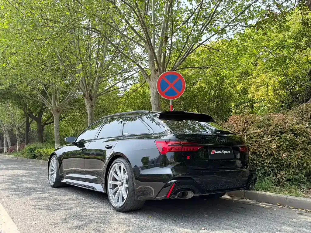 Audi RS 6 2021 из CN, фото 9