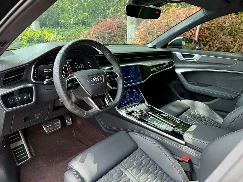 Audi RS 6 2021 из CN, фото 2