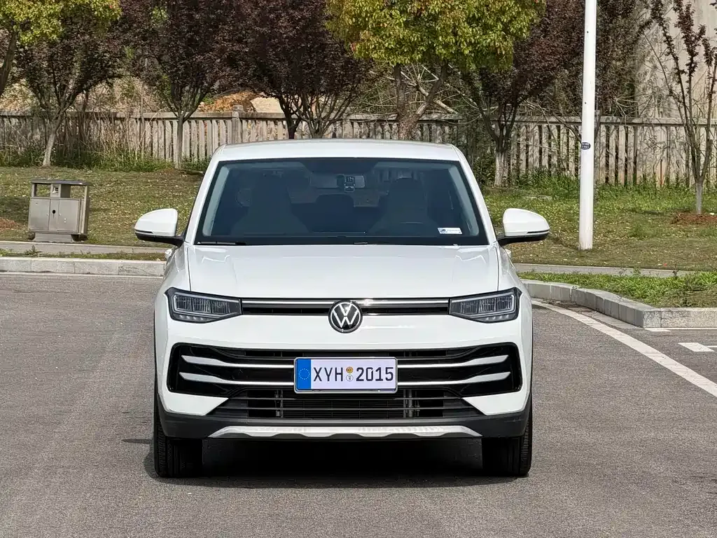 Volkswagen Tharu — фото 10