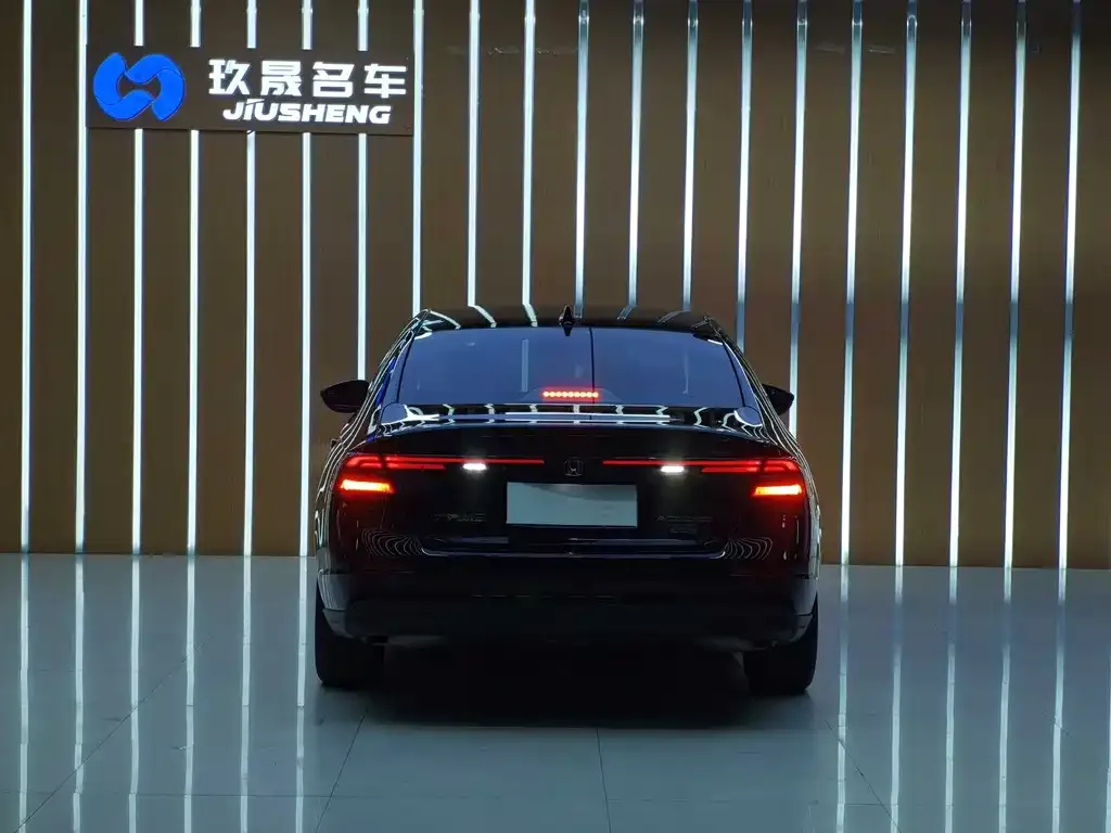 Honda Accord 2023 из CN, фото 5