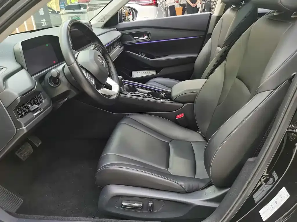 Honda Accord 2023 из CN, фото 9