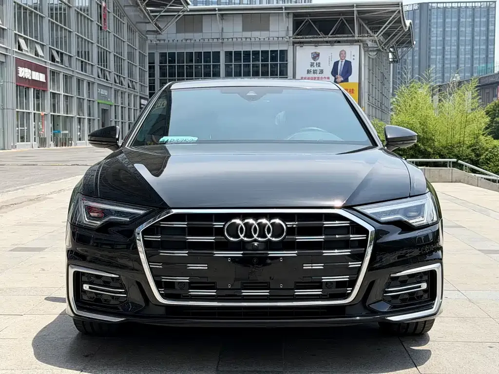 Audi A6L — фото 6