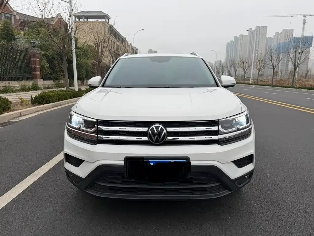 Volkswagen Tharu — фото 3