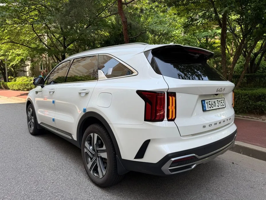 Kia Sorento — фото 10
