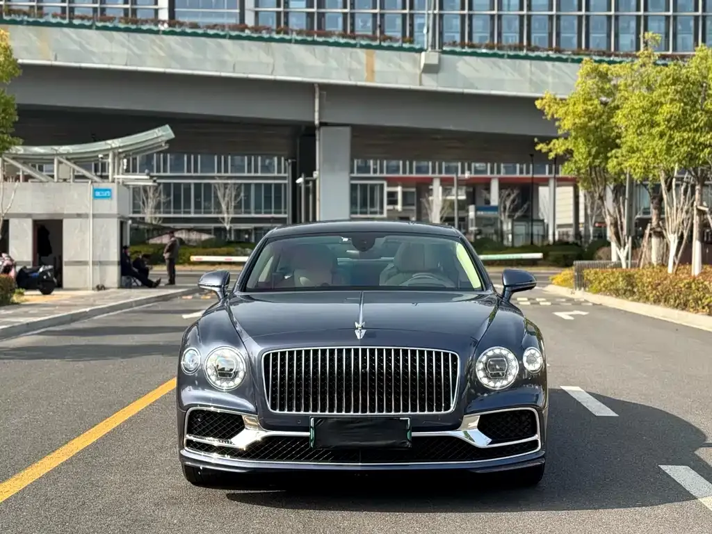 Bentley Flying Spur PHEV