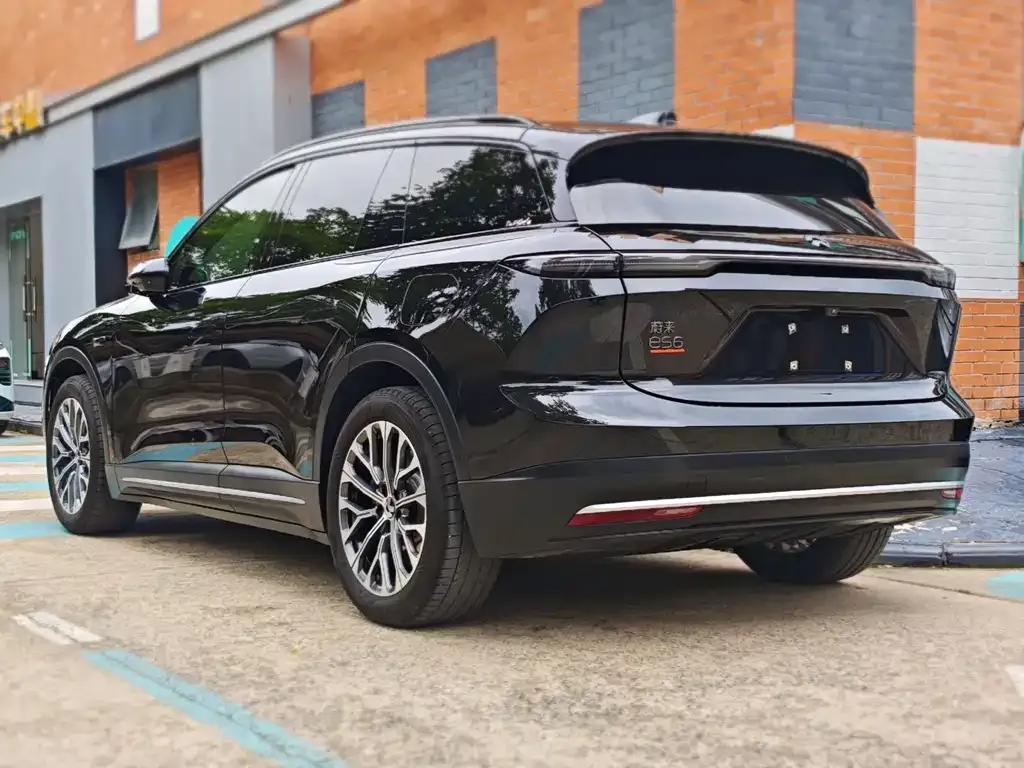 NIO ES6 — фото 8